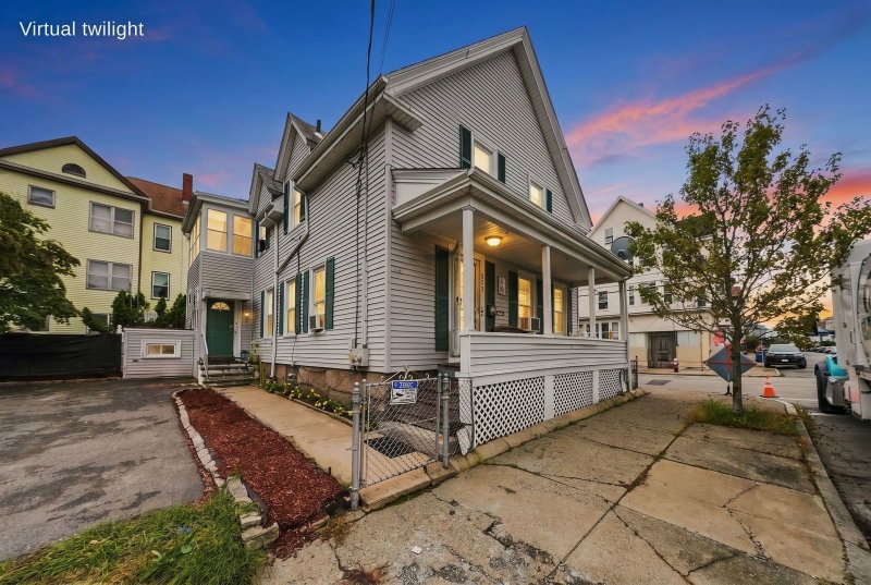 250 Davis St