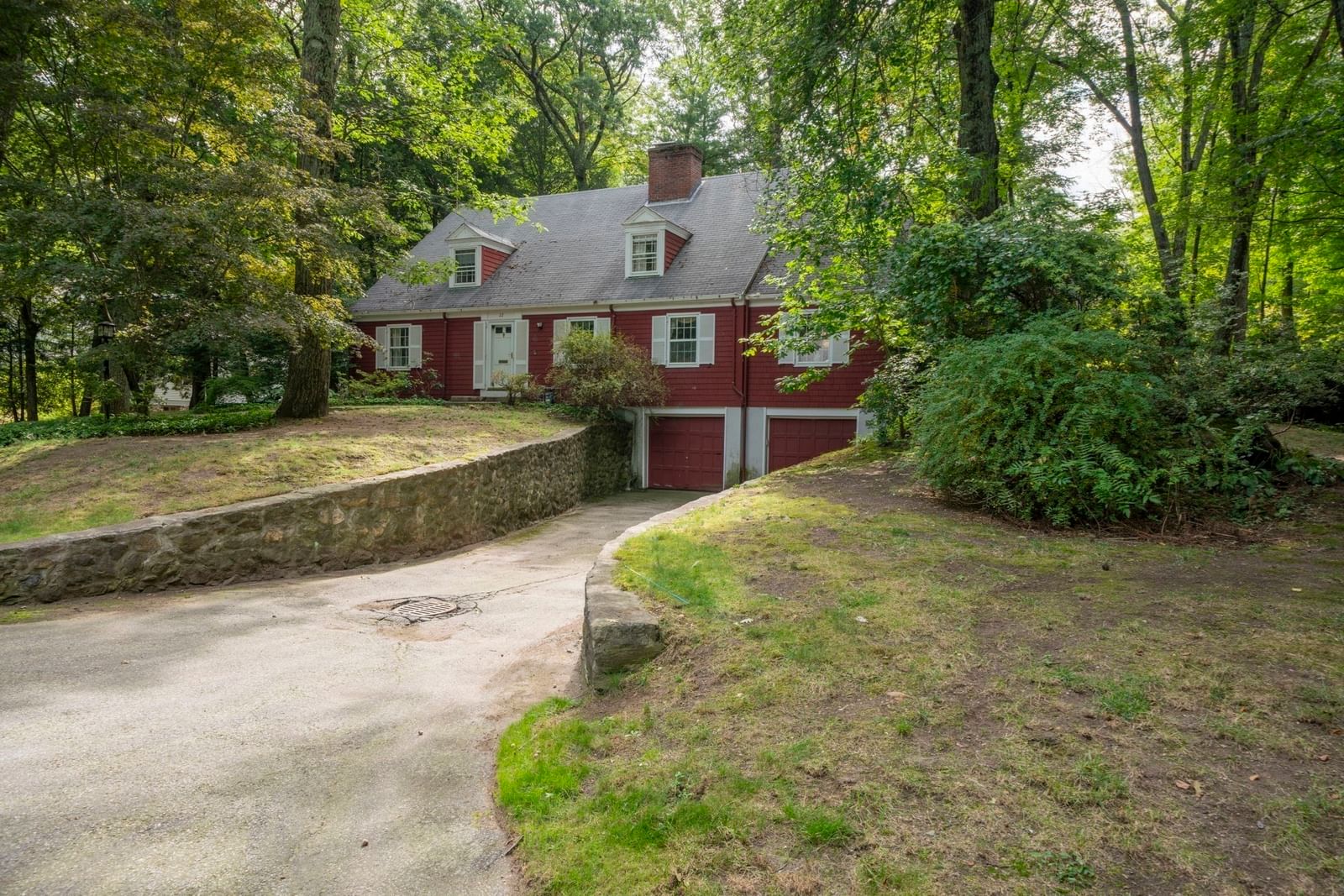 22 Glen Brook Rd, Wellesley, MA 02481 photo 2