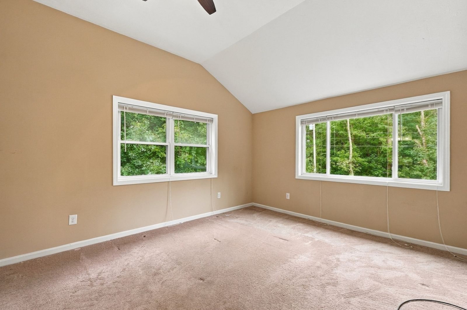 181 Dwelley St Pembroke — Photo 21 of 42