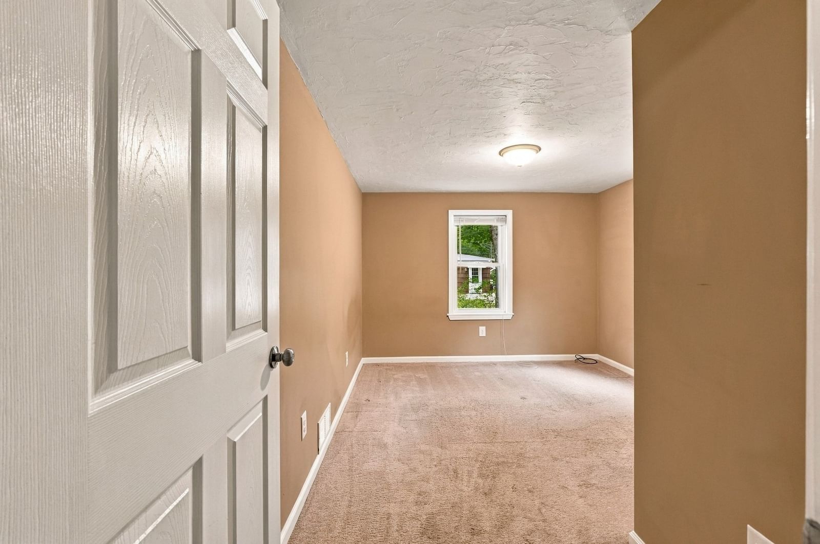 181 Dwelley St Pembroke — Photo 33 of 42