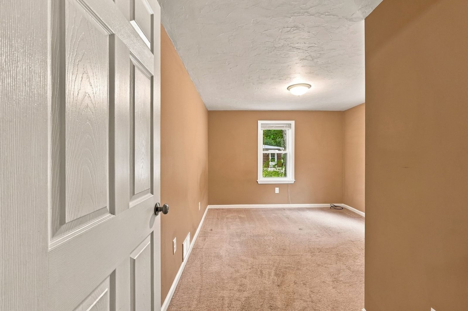 181 Dwelley St Pembroke — Photo 34 of 42