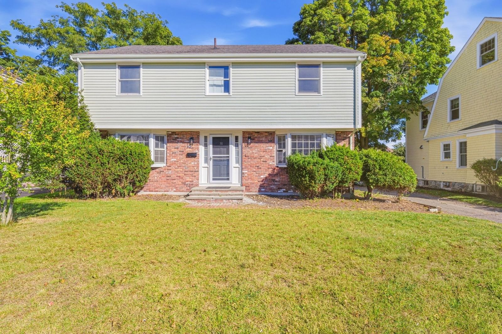 Property at 31 Ellison Park, Waltham, MA 02452