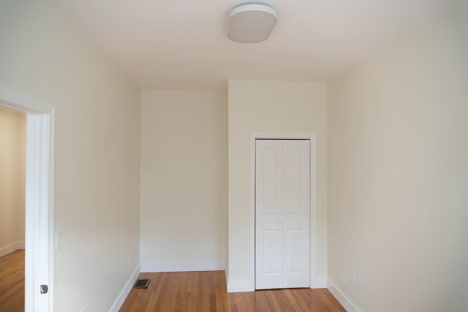 20 Rill Boston — Photo 5 of 18