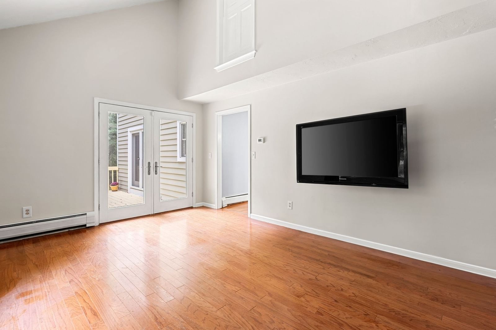 1 Nottingham Dr Raynham — Photo 13 of 42