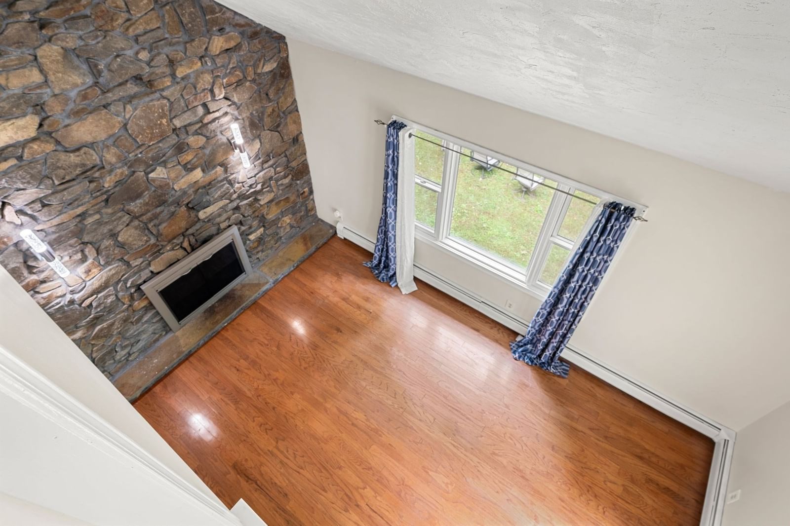 1 Nottingham Dr Raynham — Photo 14 of 42