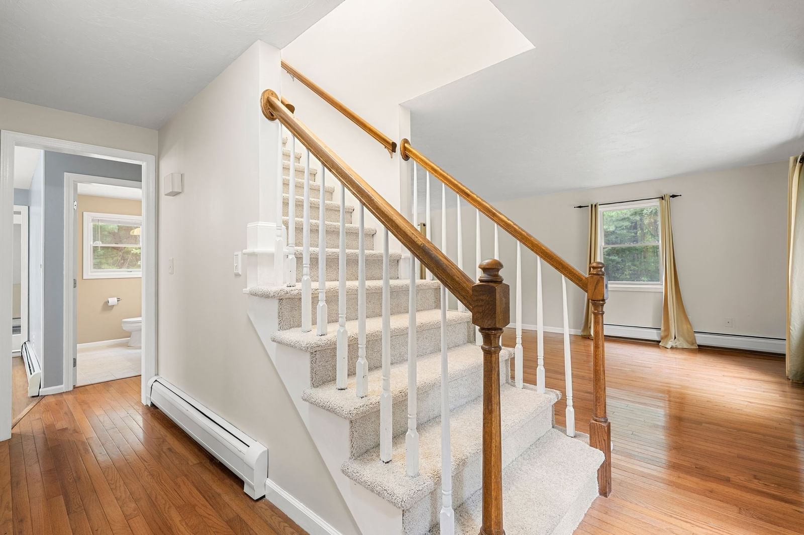 1 Nottingham Dr Raynham — Photo 5 of 42