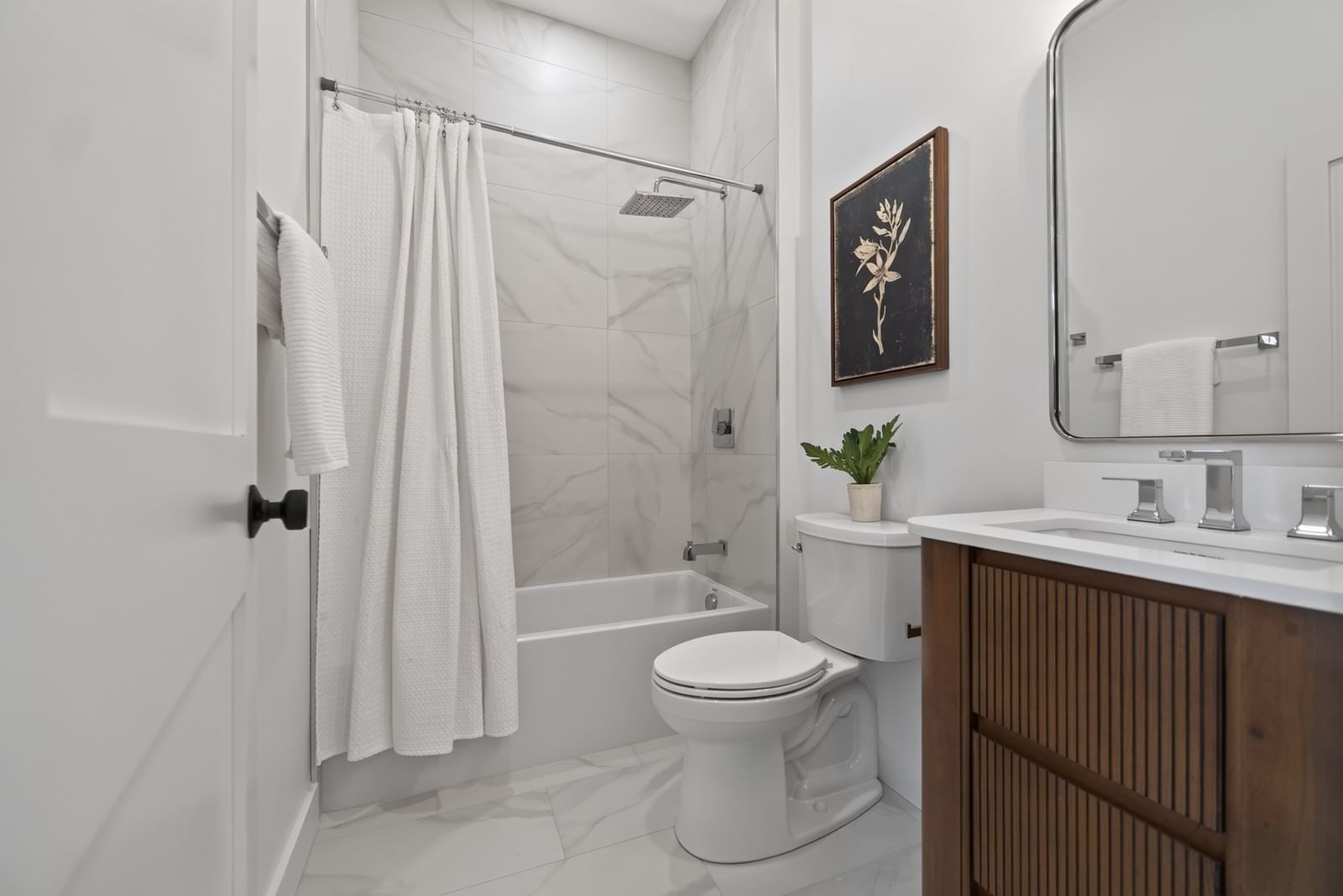 2 Readfield Place #E Boston — Photo 8 of 9