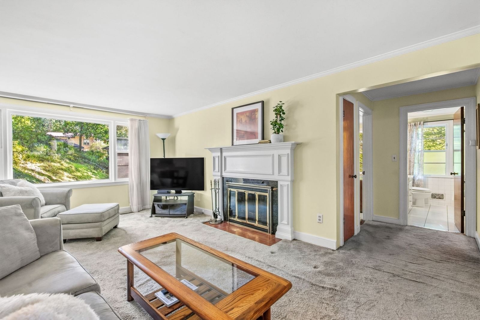 454 Eliot St Milton — Photo 4 of 24