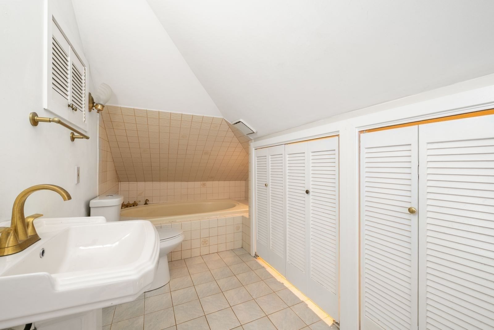 47 Harvard Street #C402 Boston — Photo 14 of 19