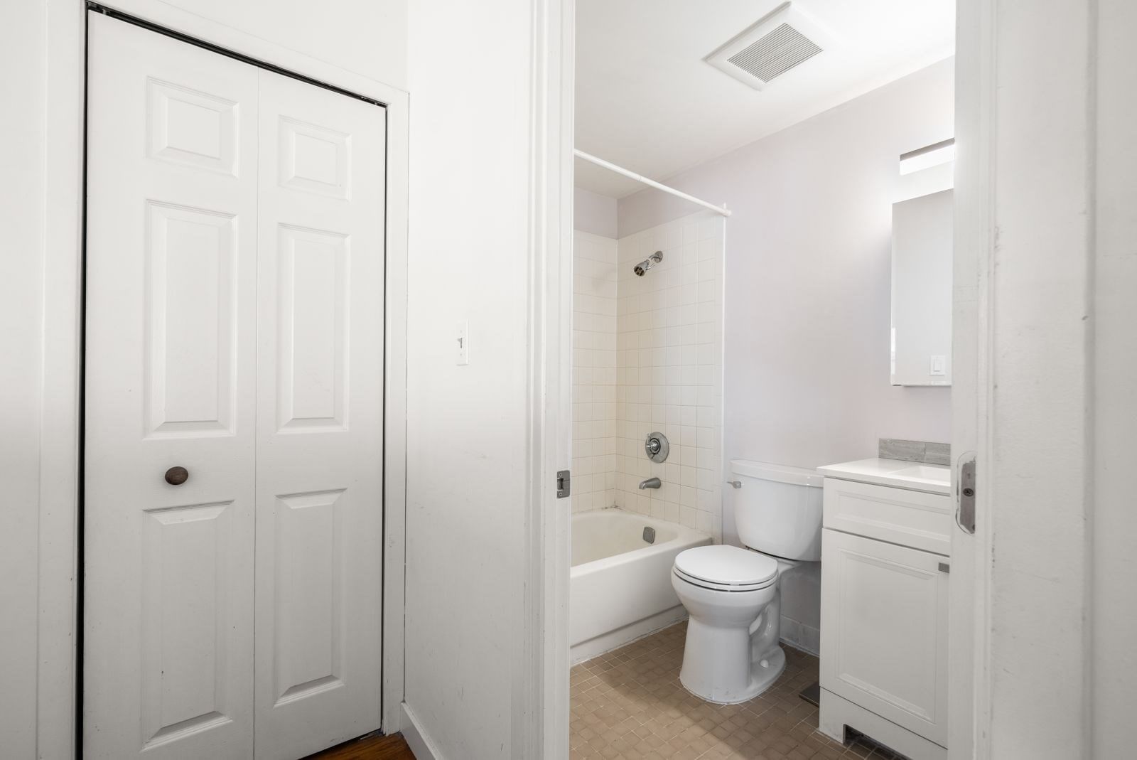 47 Harvard Street #C402 Boston — Photo 8 of 19