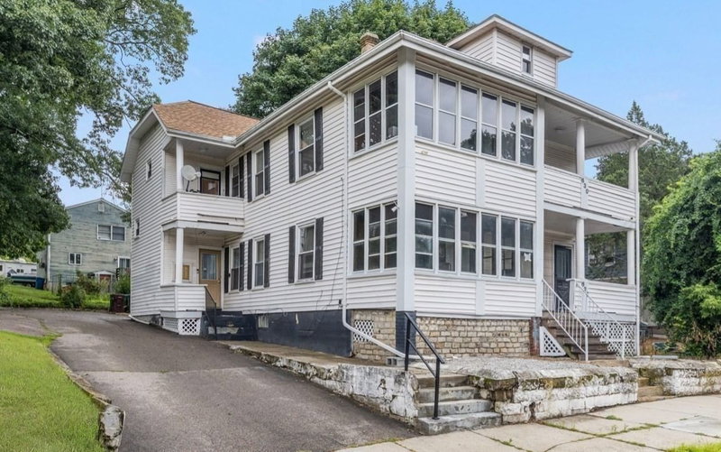 628 Cumberland Hill Rd