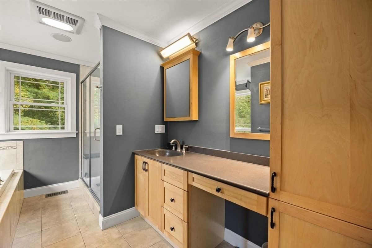 10 Anderson Way Lakeville — Photo 22 of 42