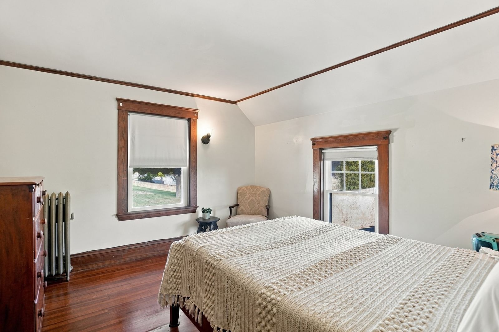 4 Henry Avenue Woburn — Photo 14 of 38