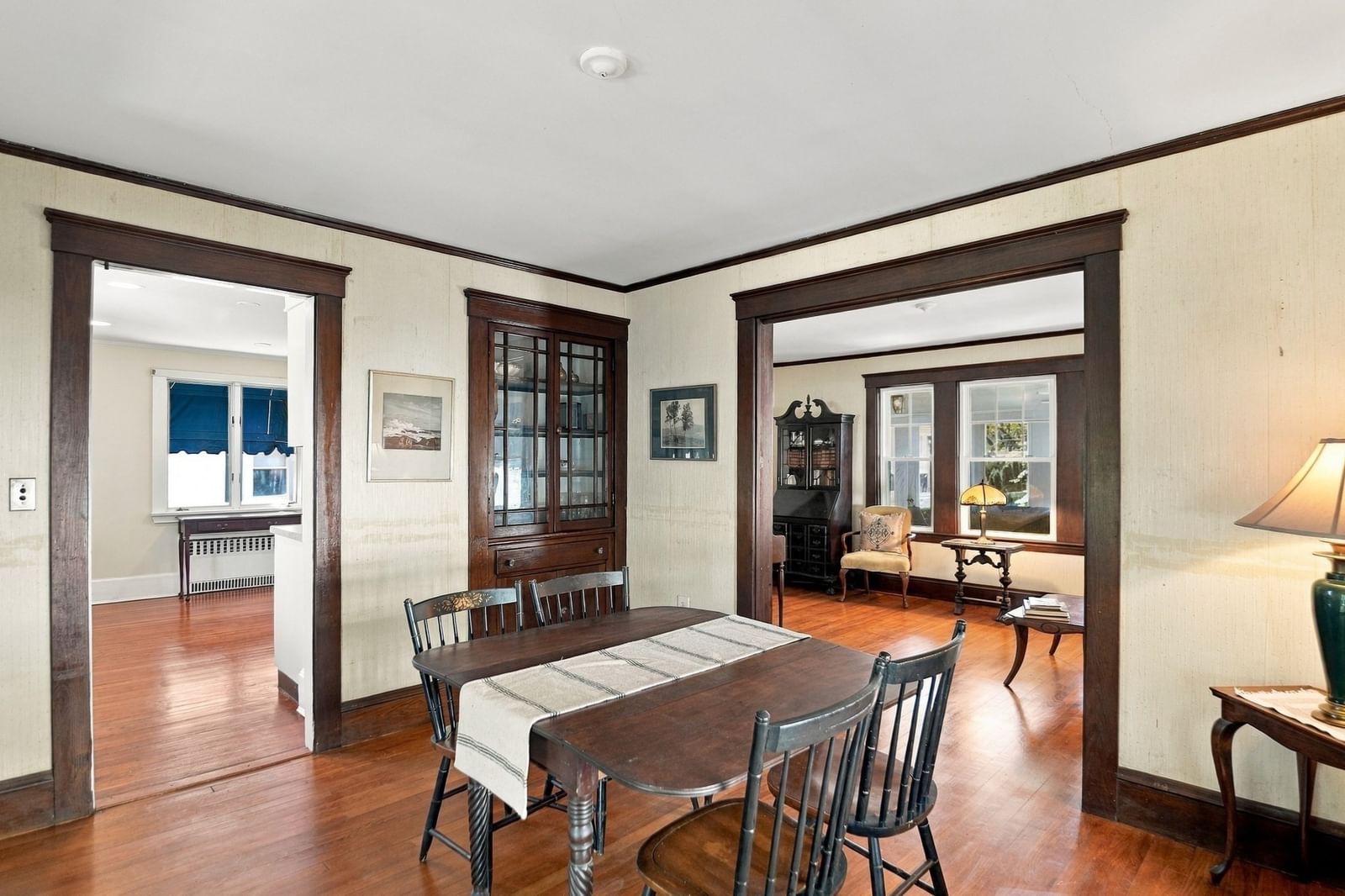 4 Henry Avenue Woburn — Photo 8 of 38