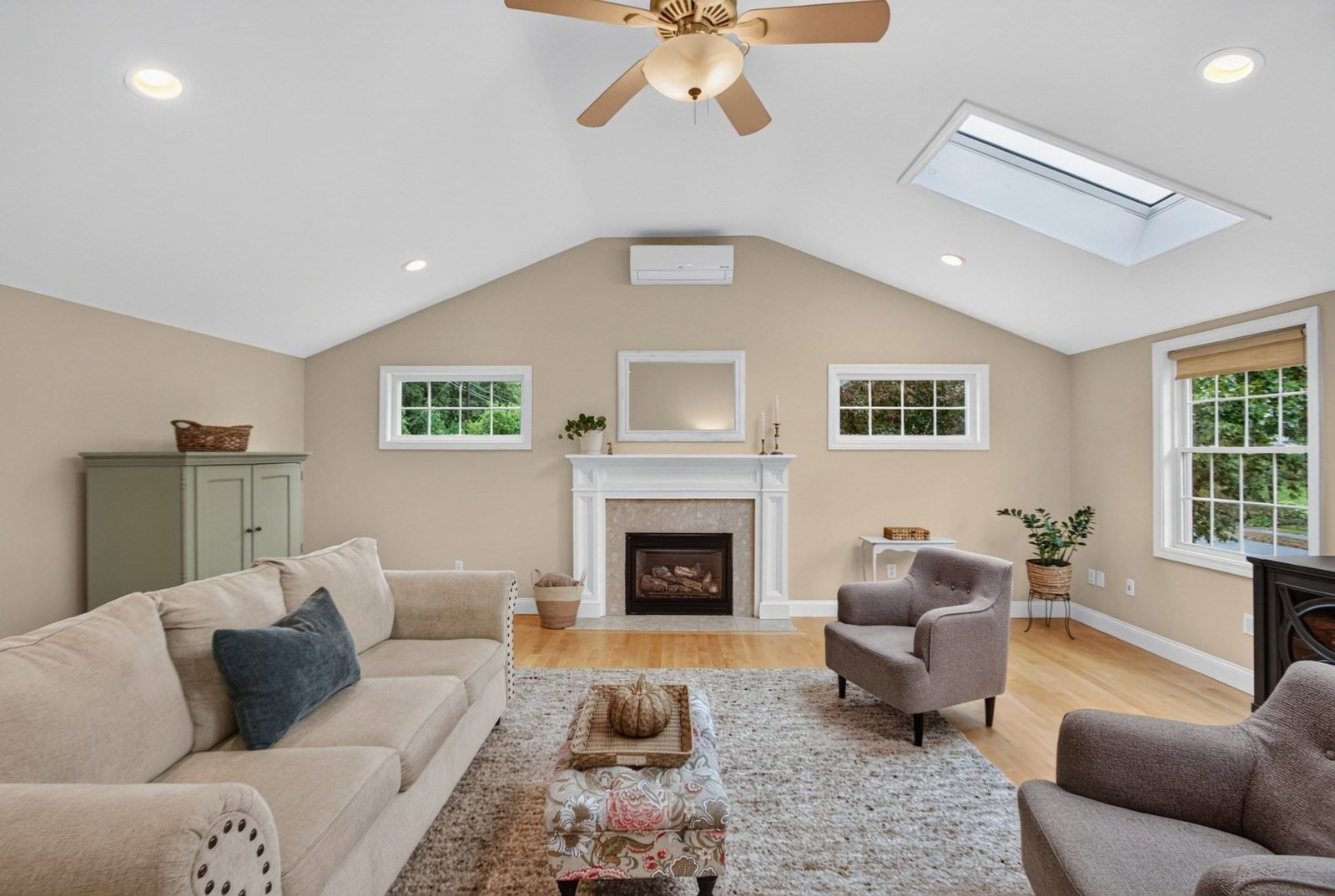 9 Dawn Drive Chelmsford — Photo 13 of 41