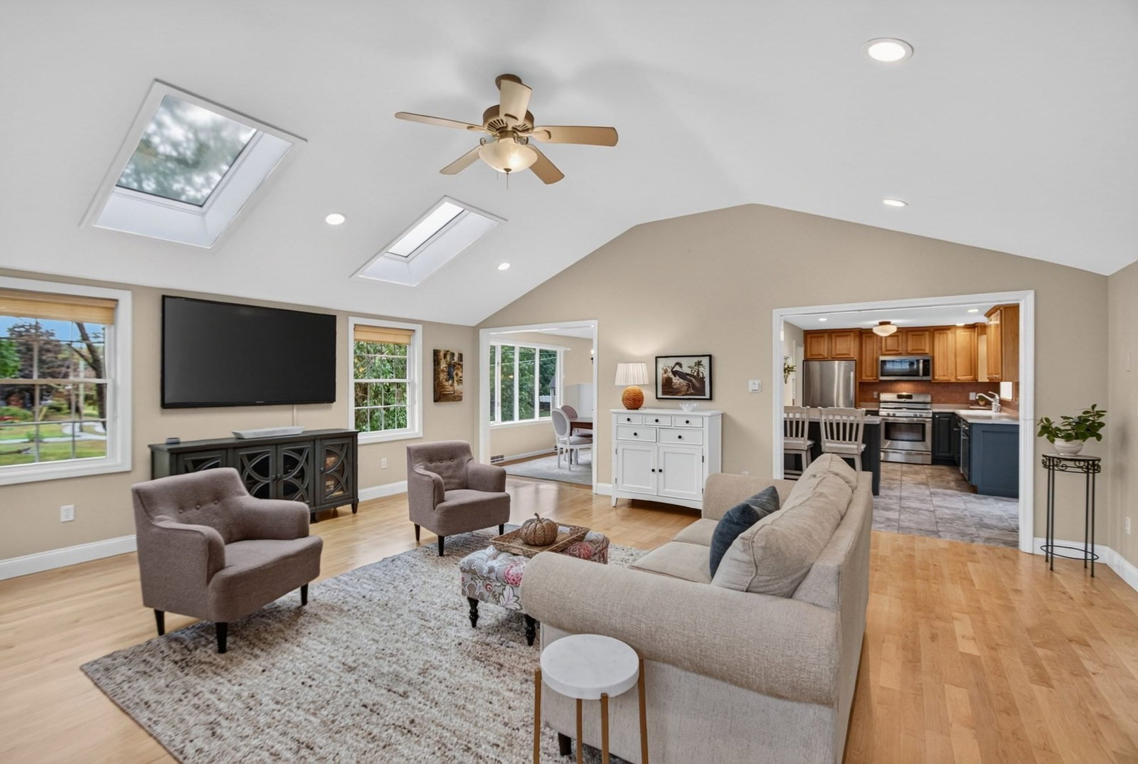 9 Dawn Drive Chelmsford — Photo 15 of 41