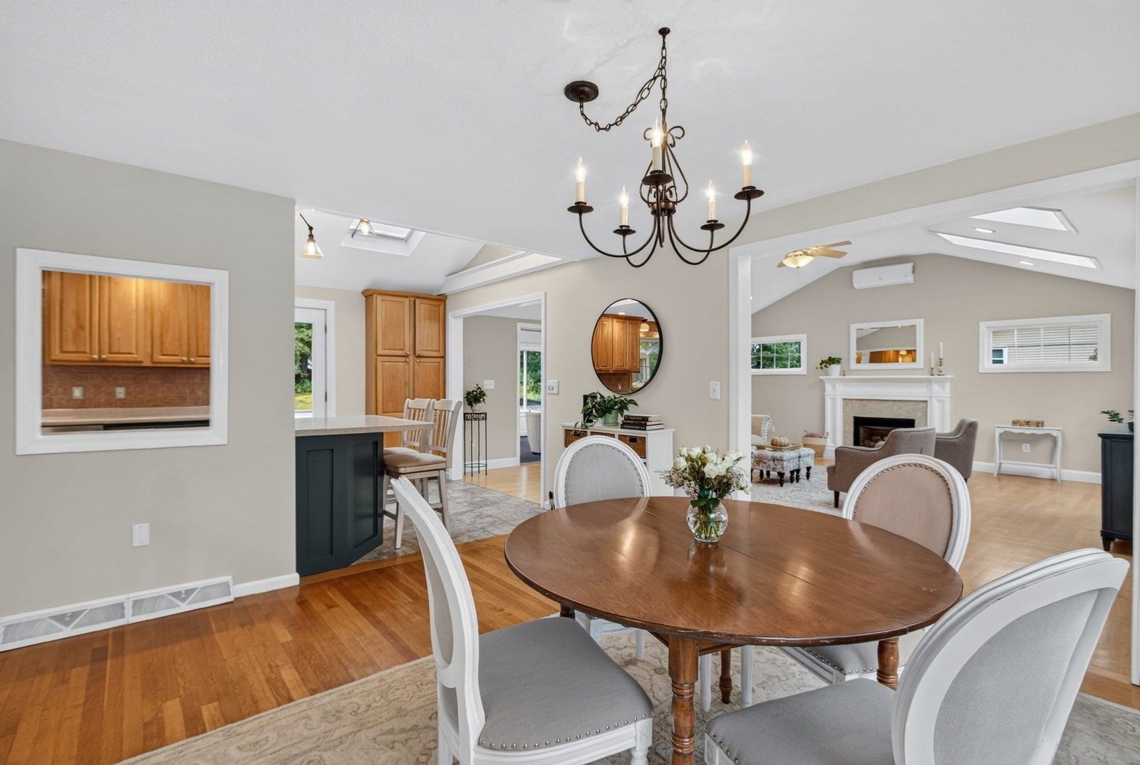 9 Dawn Drive Chelmsford — Photo 5 of 41