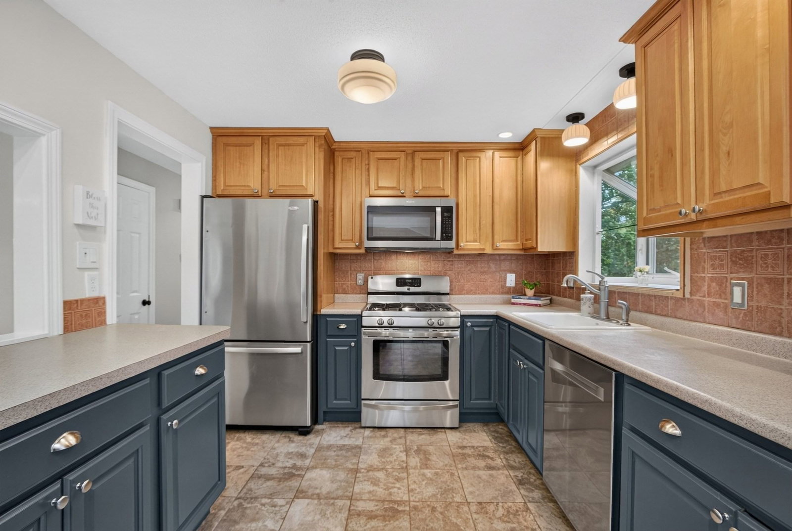 9 Dawn Drive Chelmsford — Photo 9 of 41