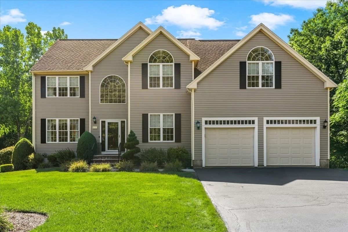 Property at 100 Eagle Rock Rd, Stoughton, MA 02072