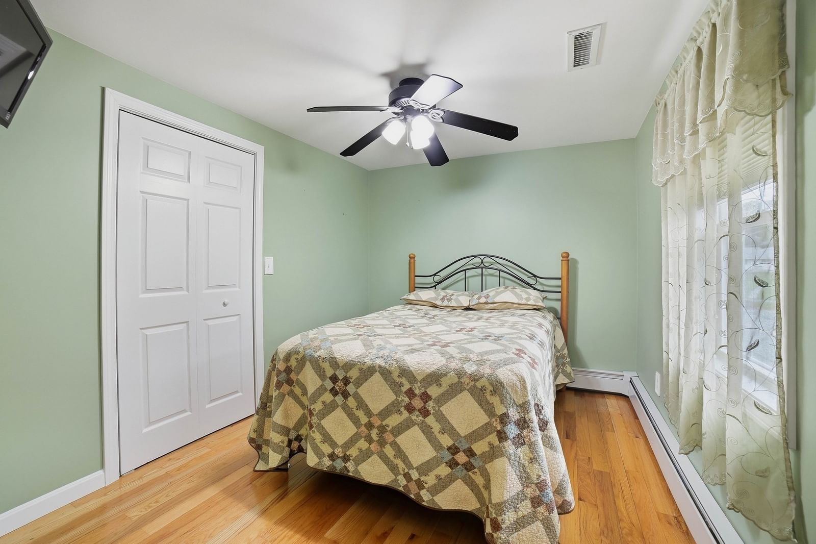 81 Rochdale St Auburn — Photo 20 of 32