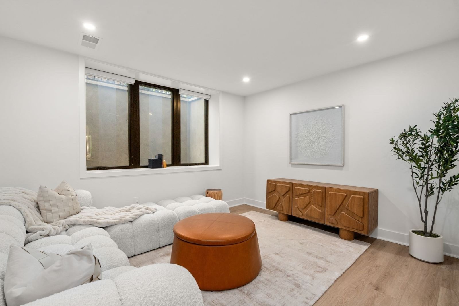 34 West St #34 Newton — Photo 17 of 31