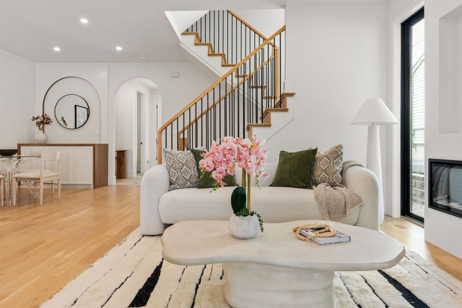 34 West St #34 Newton — Photo 3 of 31
