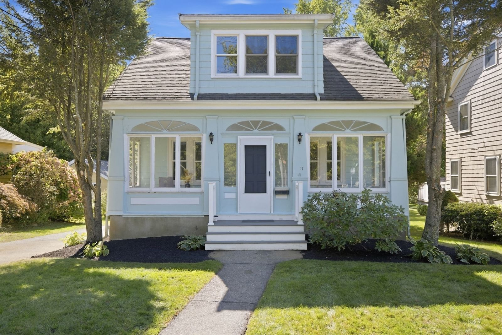 18 Middle St, Lexington