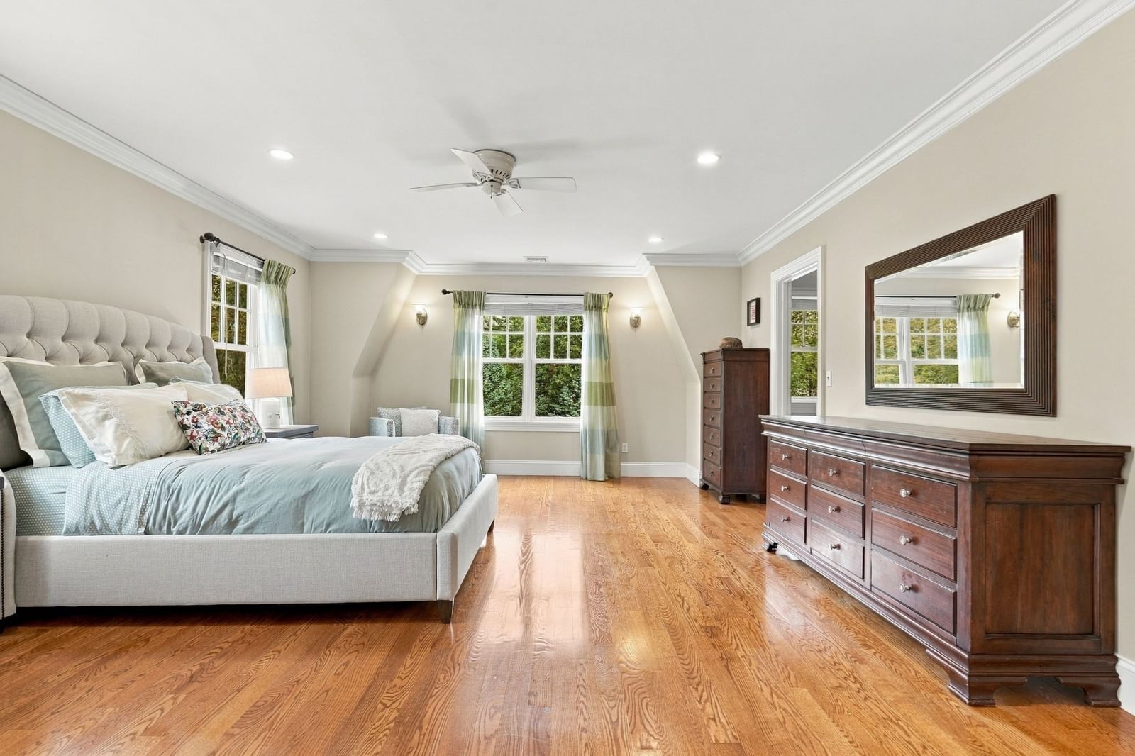 180 Surplus St Duxbury — Photo 16 of 36