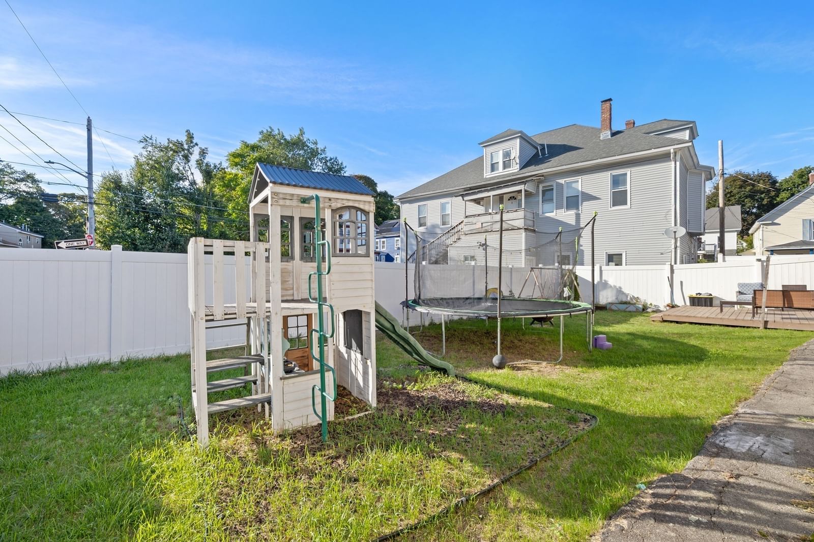 81 Liberty St Lowell — Photo 21 of 26