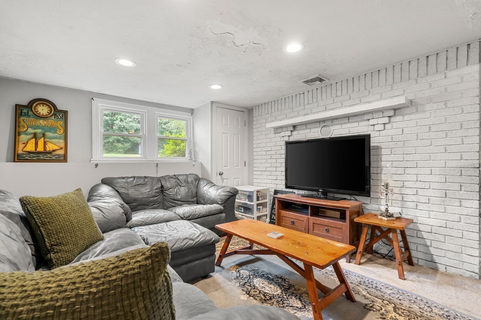 20 Robinhood Lane Billerica — Photo 25 of 34