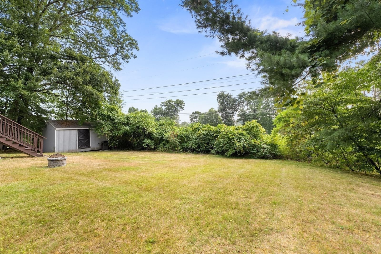 20 Robinhood Lane Billerica — Photo 33 of 34