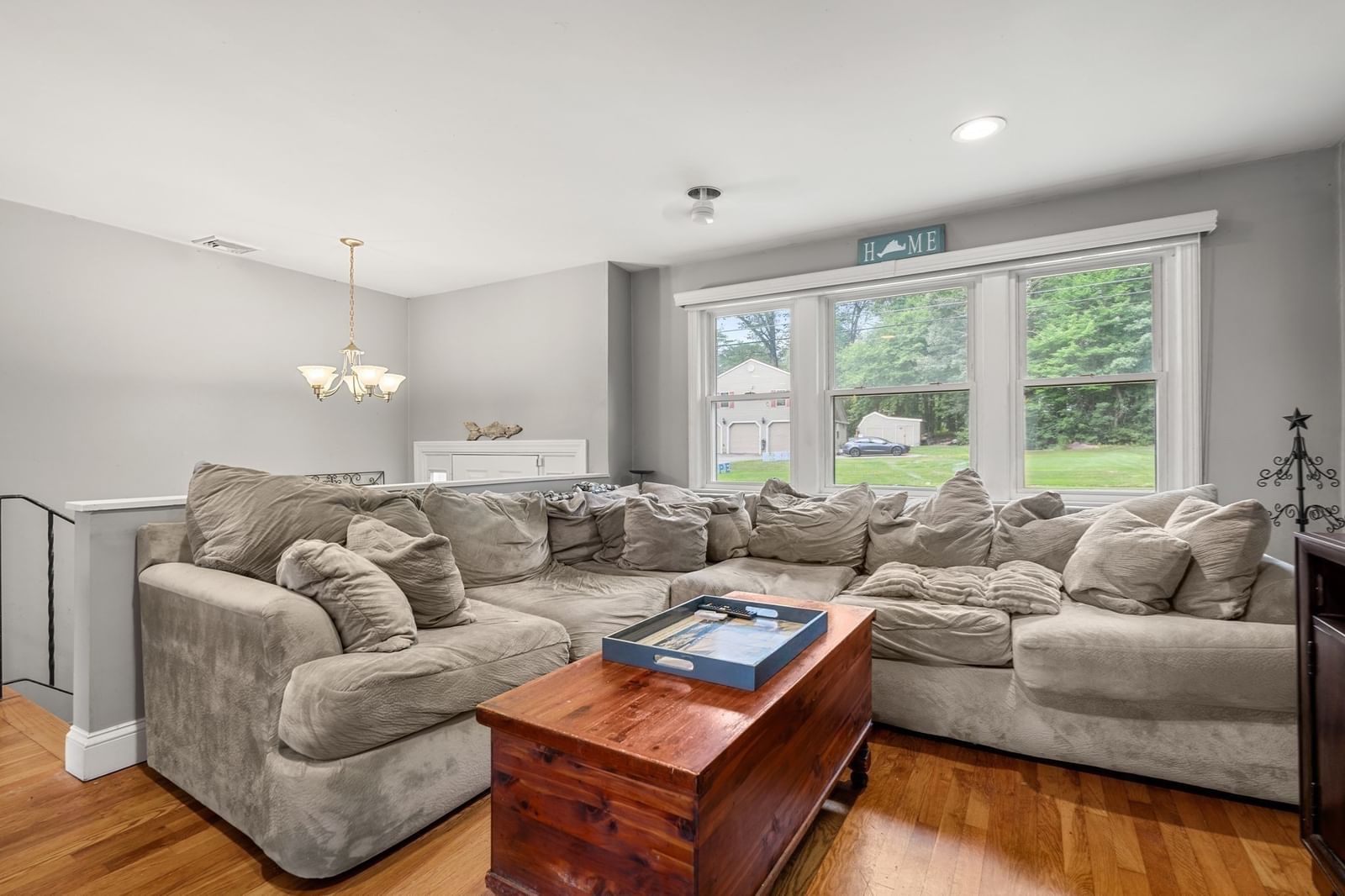 20 Robinhood Lane Billerica — Photo 7 of 34