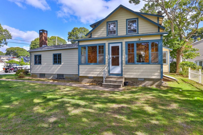 30 Monroe St