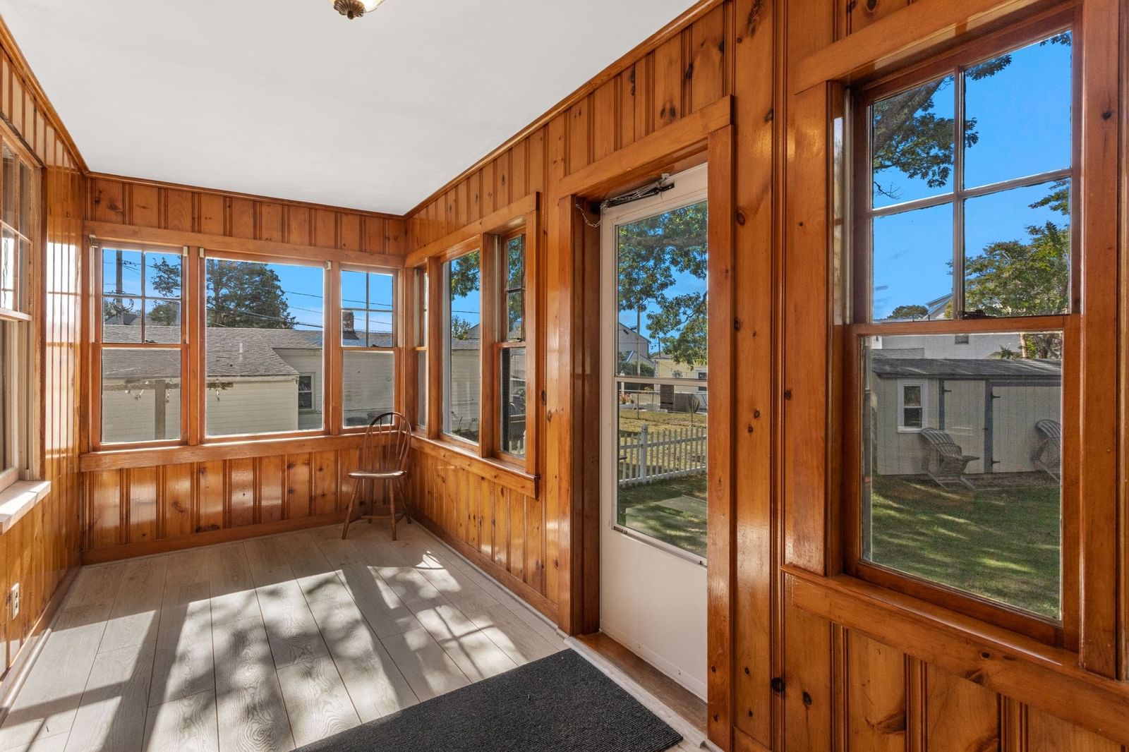 30 Monroe St Wareham — Photo 3 of 42