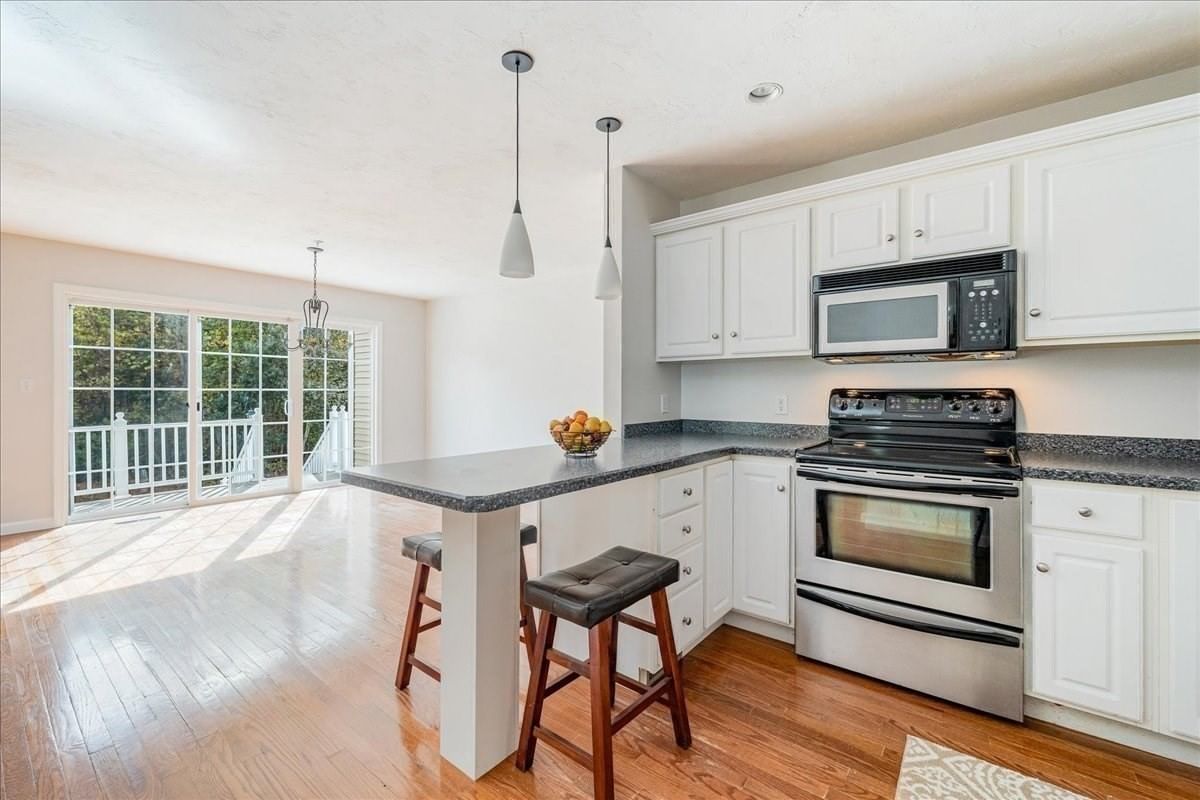 319 Hampton Way #319 Abington — Photo 7 of 26