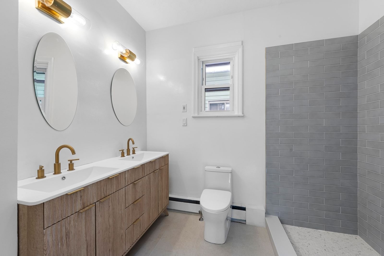133 Webster Avenue #3 Cambridge — Photo 13 of 25