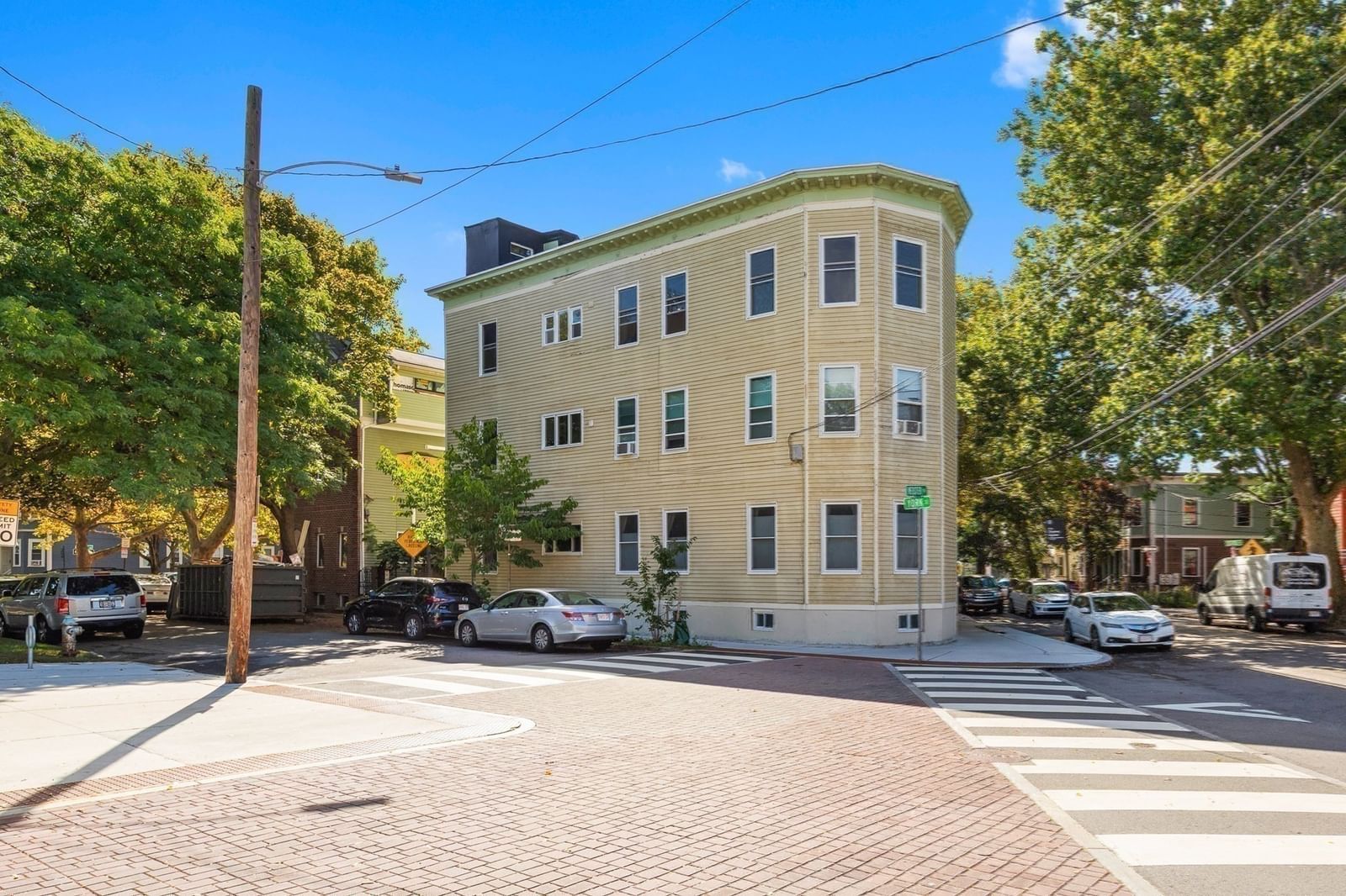 133 Webster Avenue #3 Cambridge — Photo 22 of 25