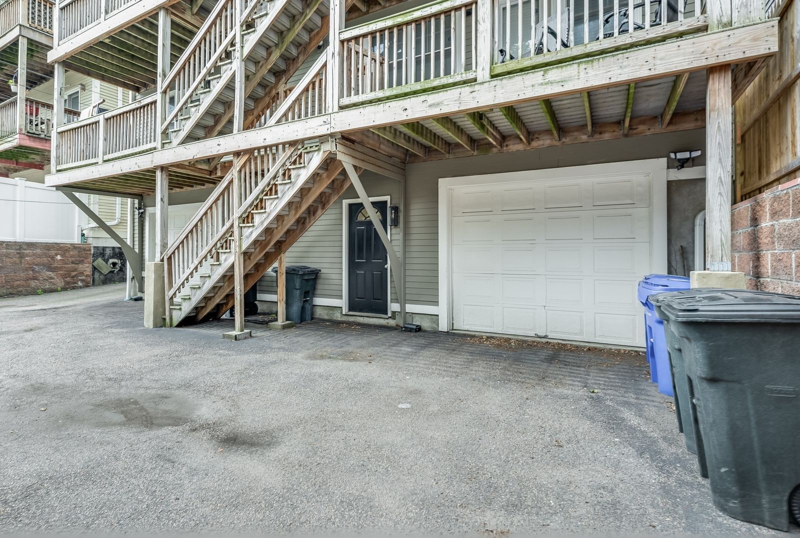 134-136 W 9th St #7 Boston — Photo 12 of 15