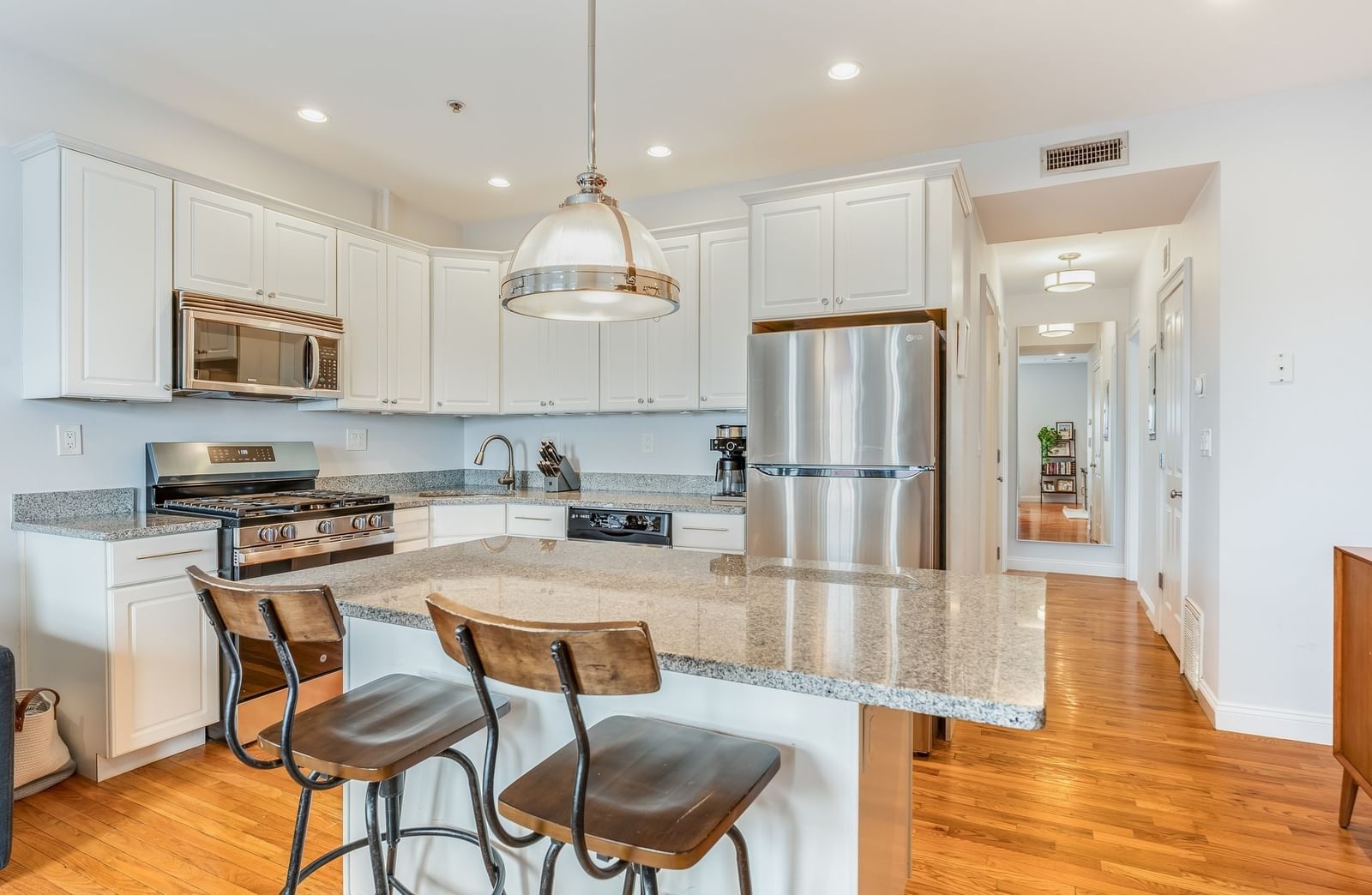 134-136 W 9th St #7 Boston — Photo 5 of 15