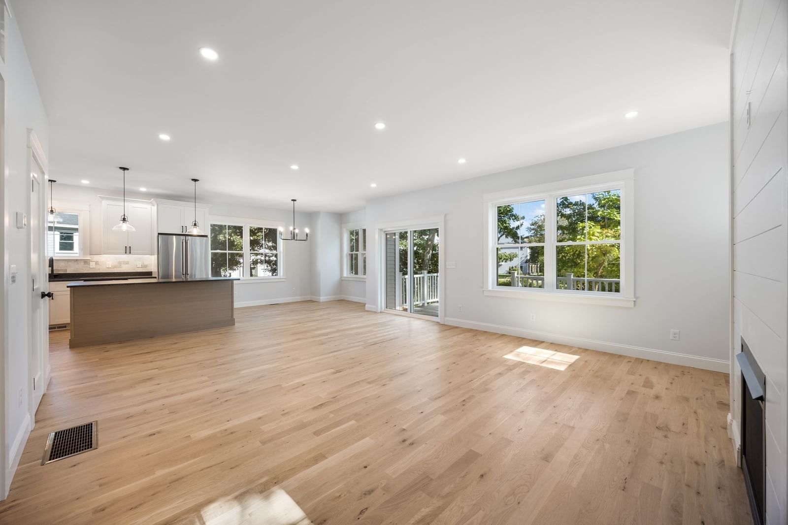 48 Beach Rd Salisbury — Photo 13 of 42