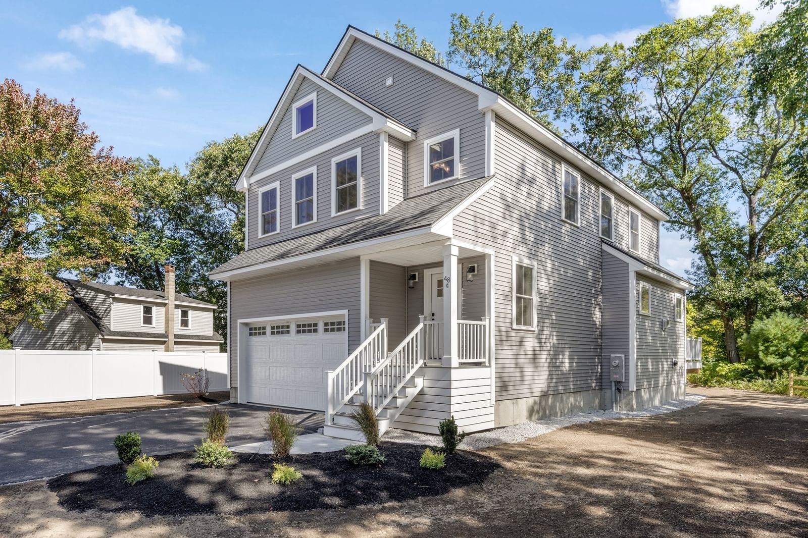 48 Beach Rd Salisbury — Photo 3 of 42