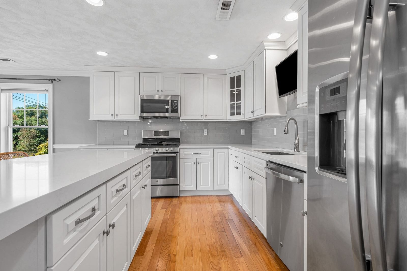 15 Church St #304 Wilmington — Photo 7 of 38
