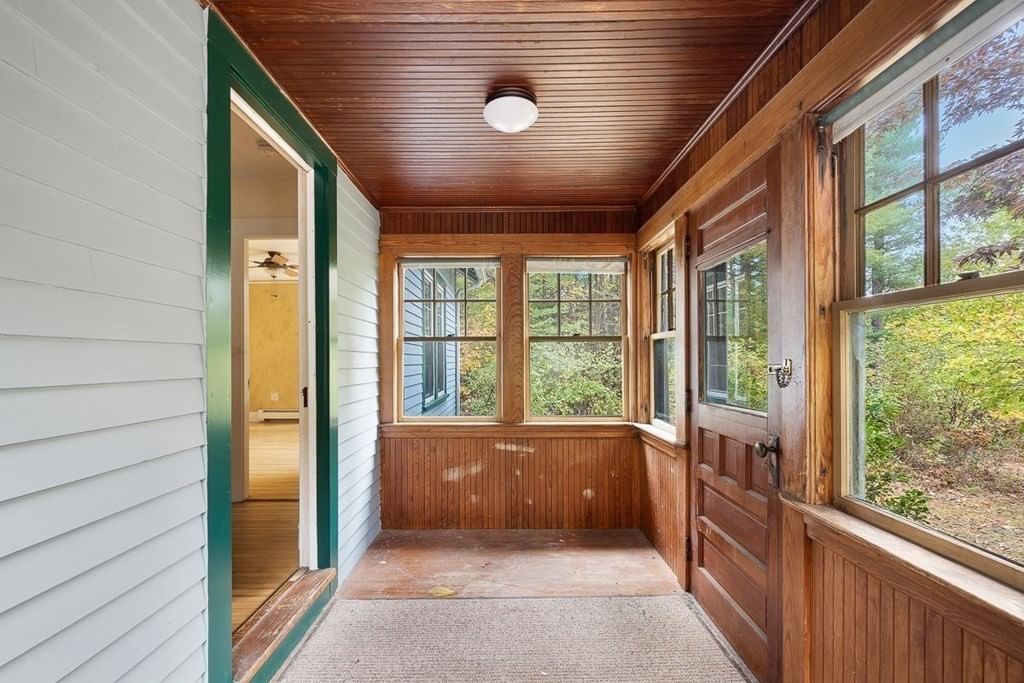 509 Ashby State Rd Fitchburg — Photo 3 of 42
