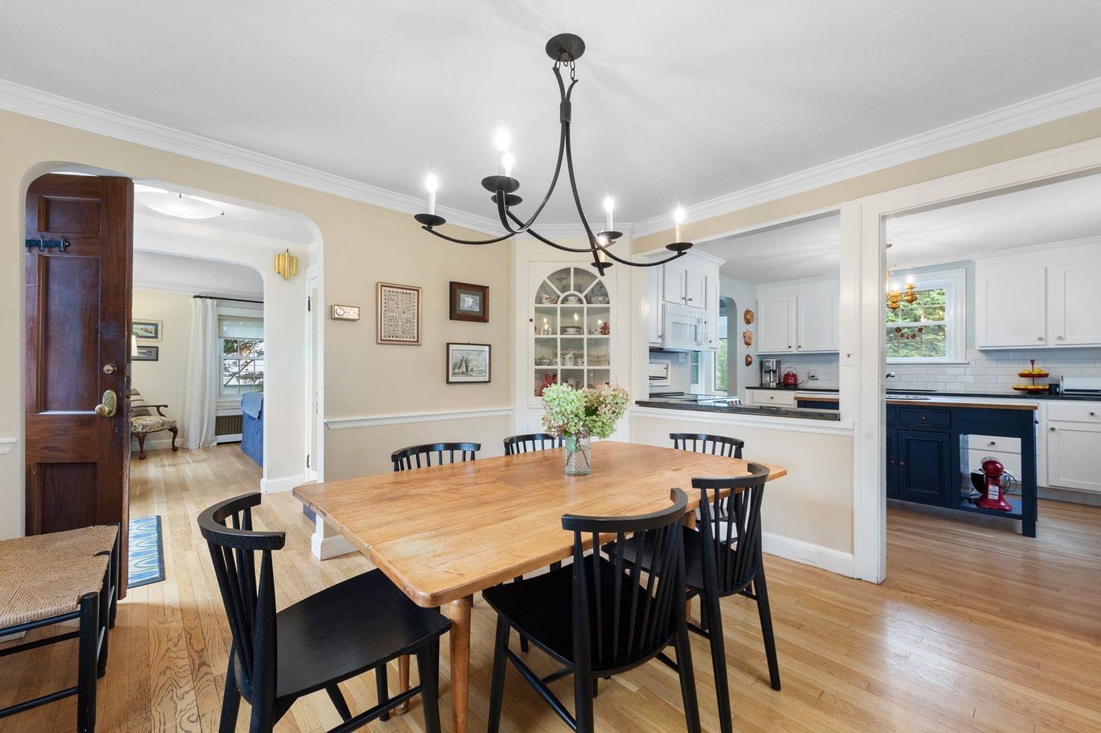 15 Eustis Street Arlington — Photo 19 of 41