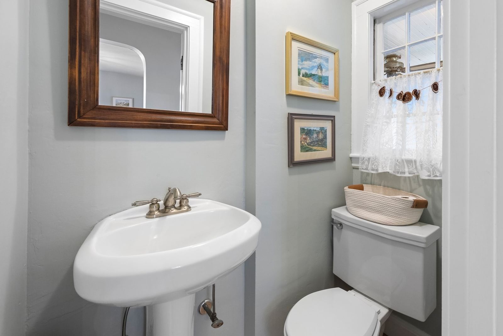 15 Eustis Street Arlington — Photo 30 of 41