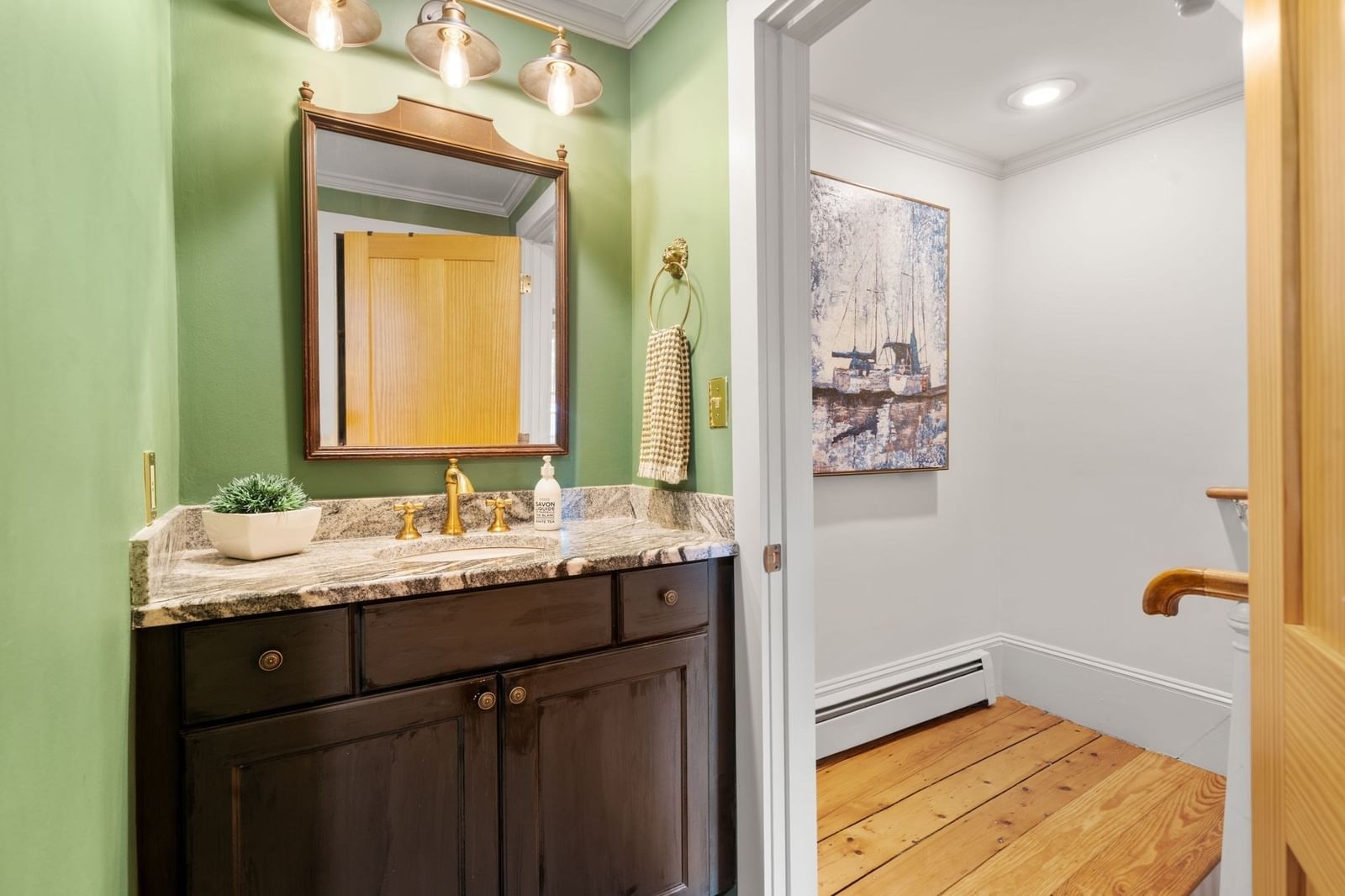 281 1/2 Main Street #281 Boston — Photo 14 of 26