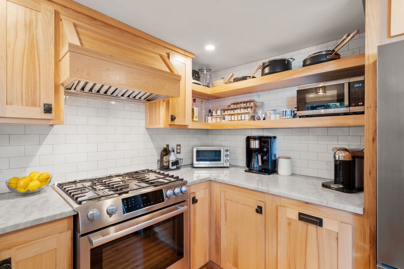 281 1/2 Main Street #281 Boston — Photo 9 of 26