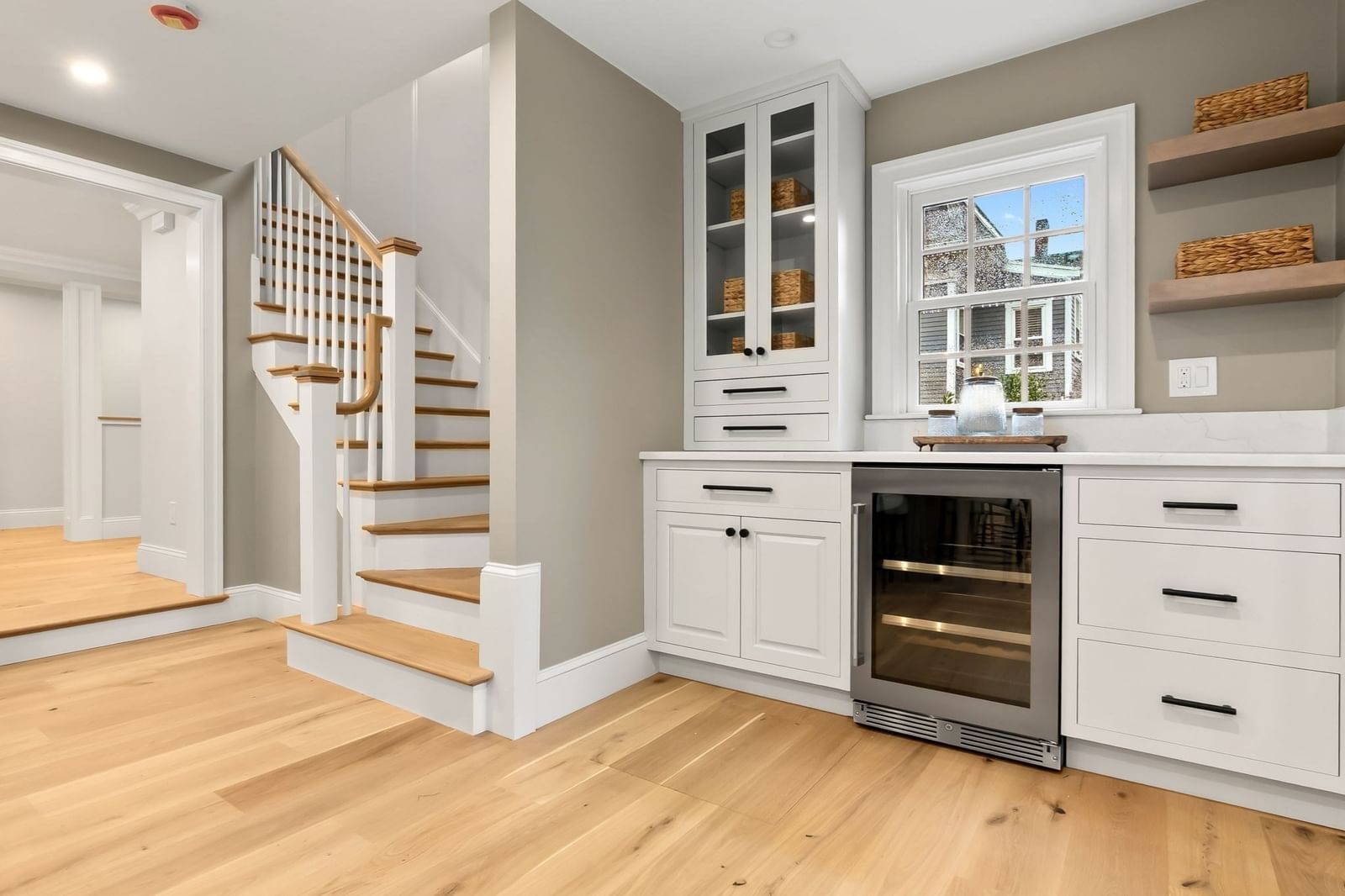 15 Broad St Newburyport — Photo 13 of 42