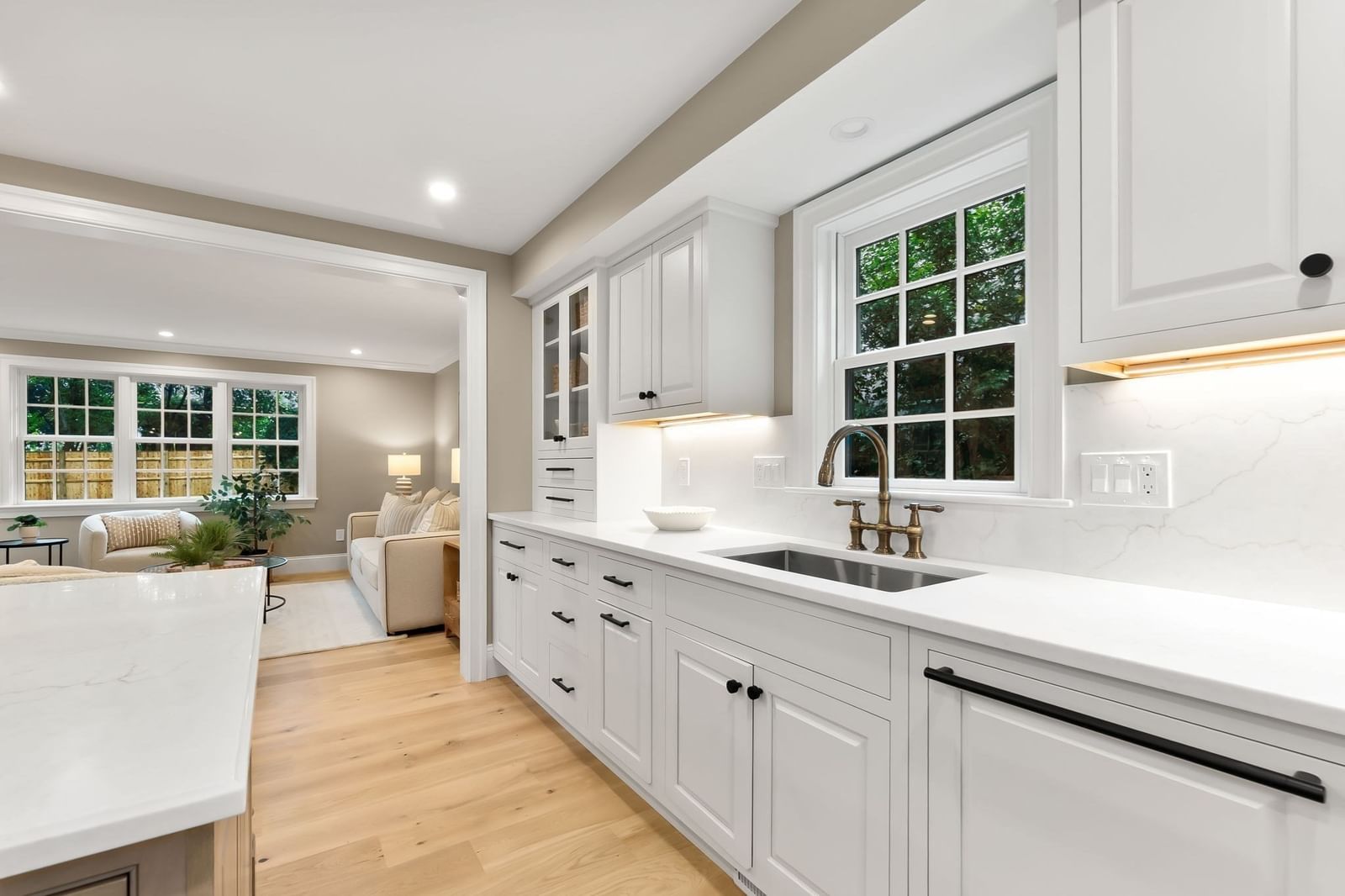 15 Broad St Newburyport — Photo 14 of 42