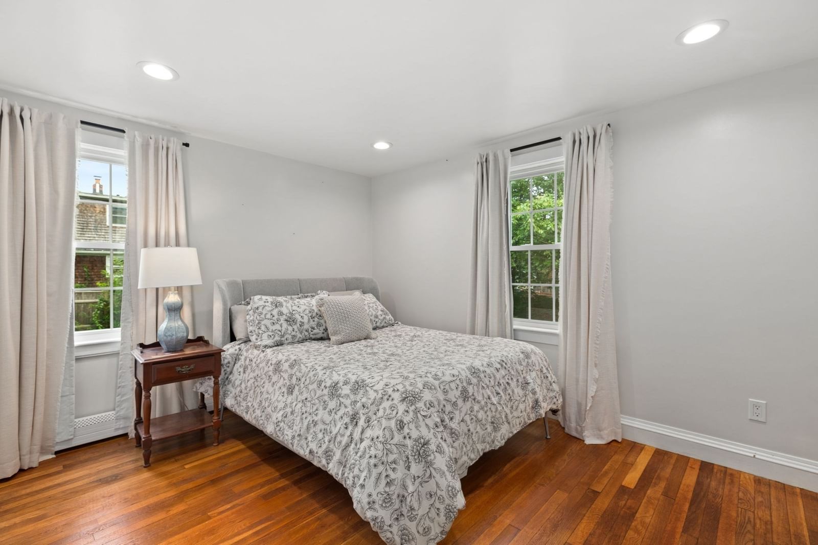 105 Patterson St Attleboro — Photo 15 of 26